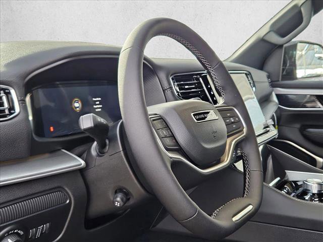 New 2026 Jeep Grand Wagoneer 4WD image 3