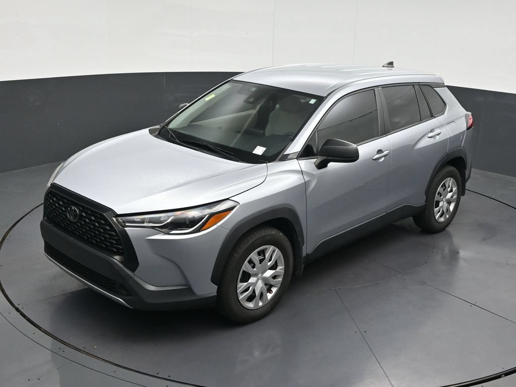 Used 2022 Toyota Corolla Cross L FWD image 15