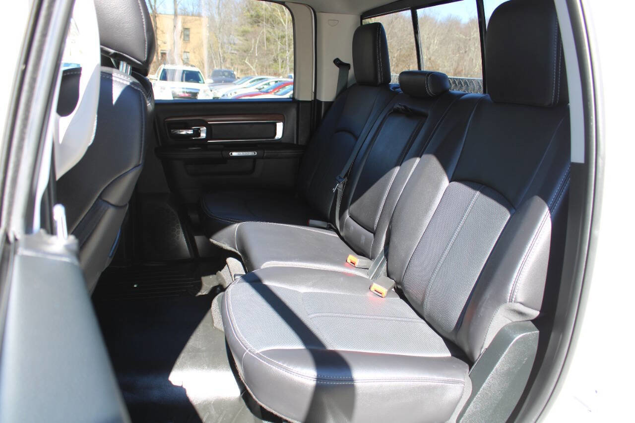 Used 2017 RAM 1500 Laramie w/ Convenience Group image 27