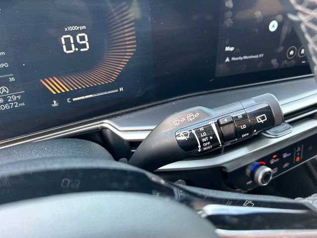 Used 2024 Kia Sorento S image 15