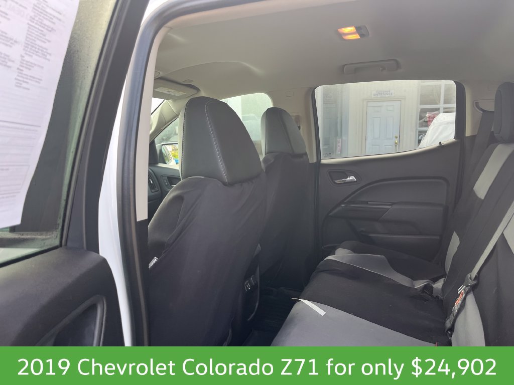 Used 2019 Chevrolet Colorado Z71 AWD/4WD image 15