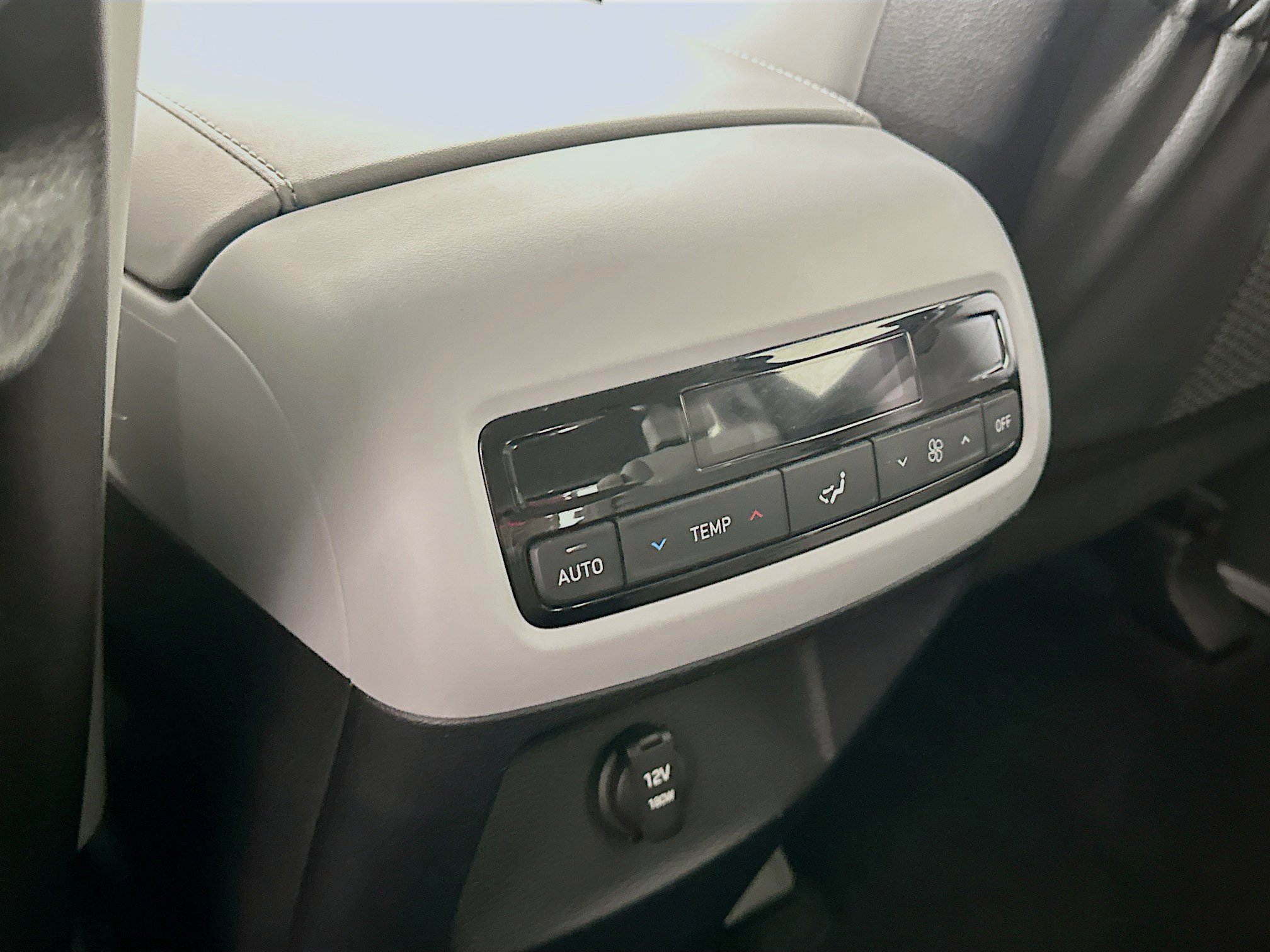 Used 2025 Hyundai Palisade SEL image 27