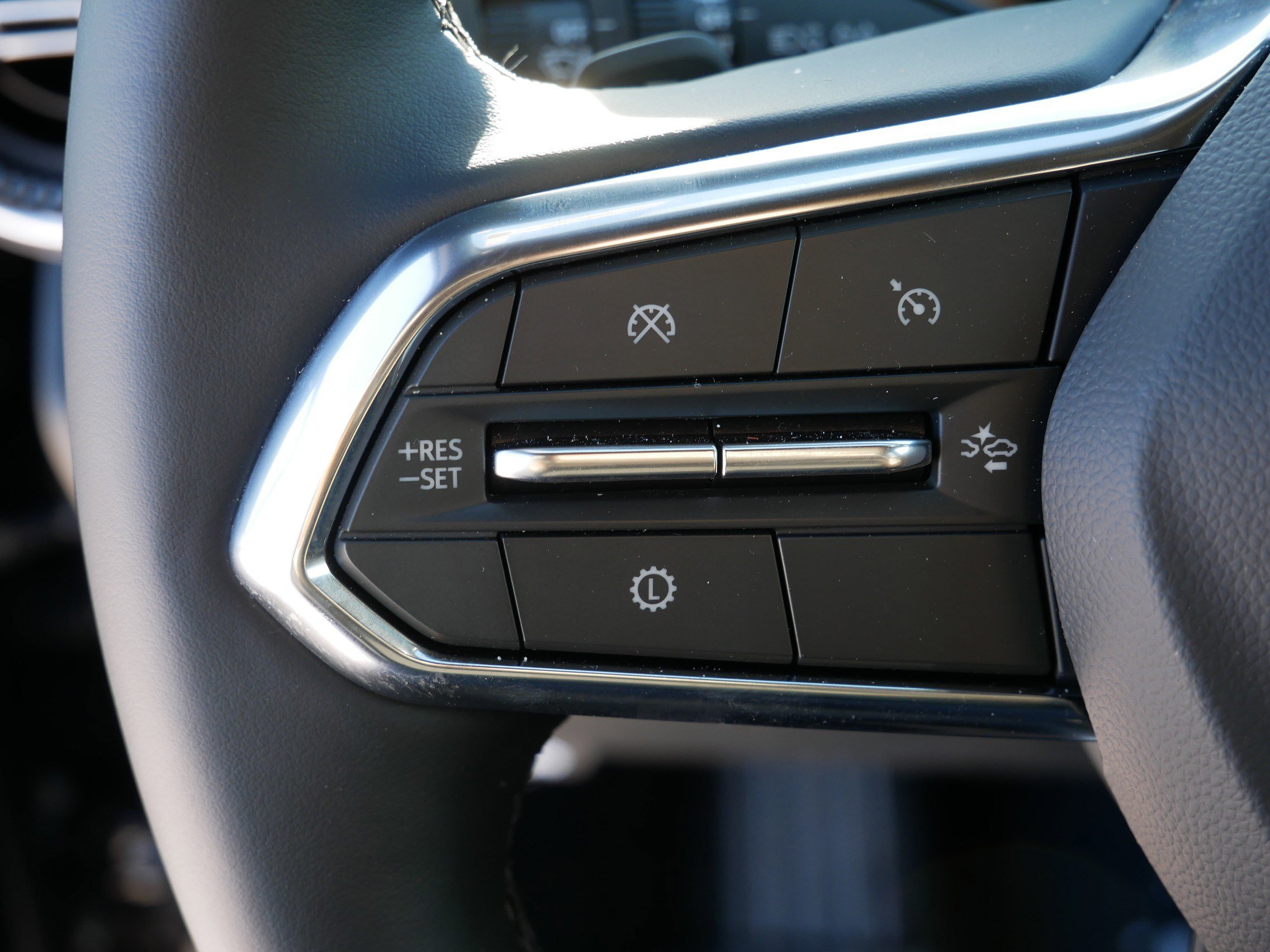 New 2026 Chevrolet Equinox ACTIV w/ Convenience Package III image 18