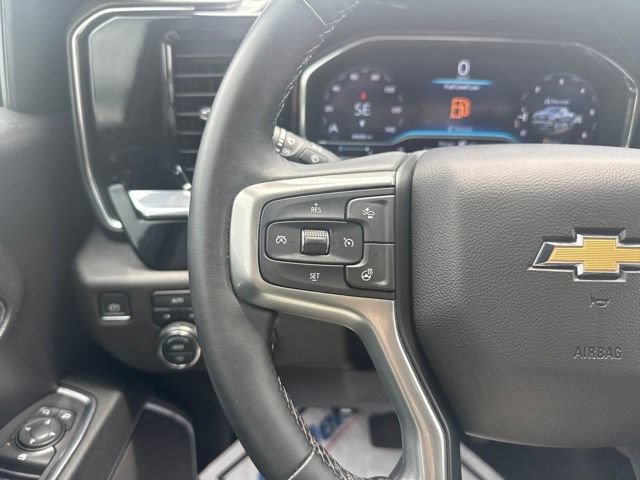 Used 2024 Chevrolet Silverado 1500 LT AWD/4WD image 16