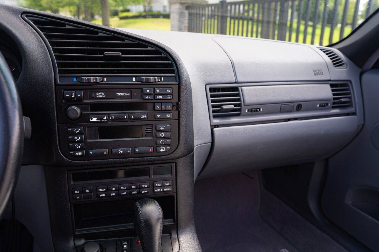 Used 1999 BMW M3 Convertible RWD image 18