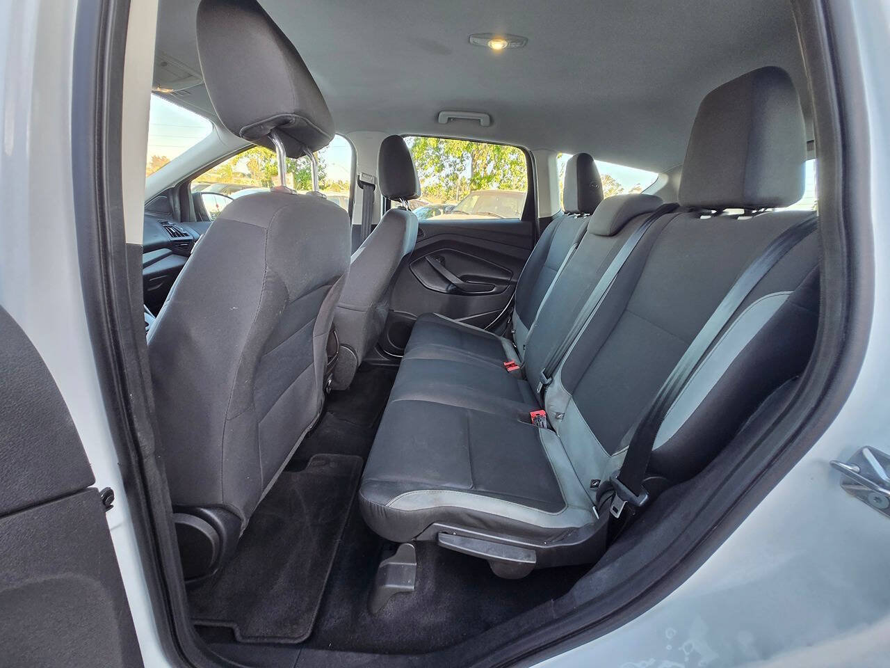 Used 2015 Ford Escape S FWD image 25