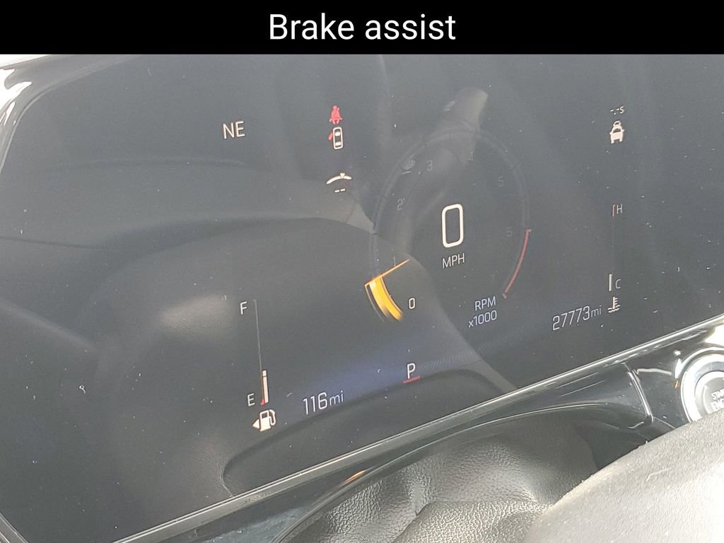 Certified 2024 Chevrolet Trax RS w/ Driver Confidence Package image 12