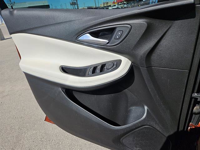 Used 2021 Buick Encore GX Preferred image 13