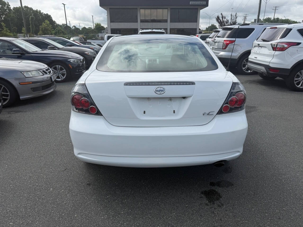 Used 2009 Scion tC FWD image 5
