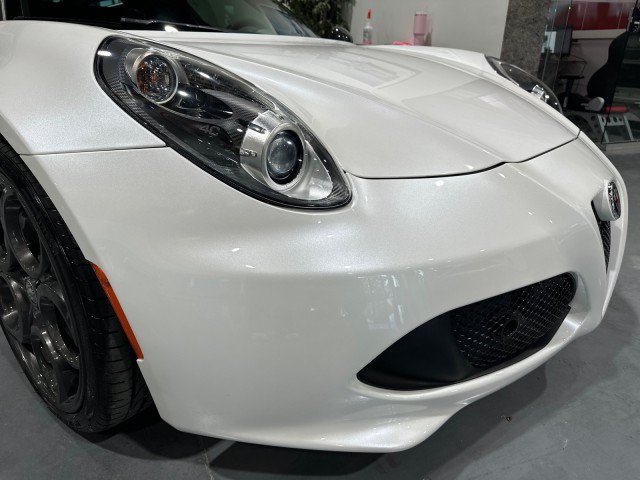 Used 2017 Alfa Romeo 4C Coupe w/ Coupe Track Package 1 RWD image 22