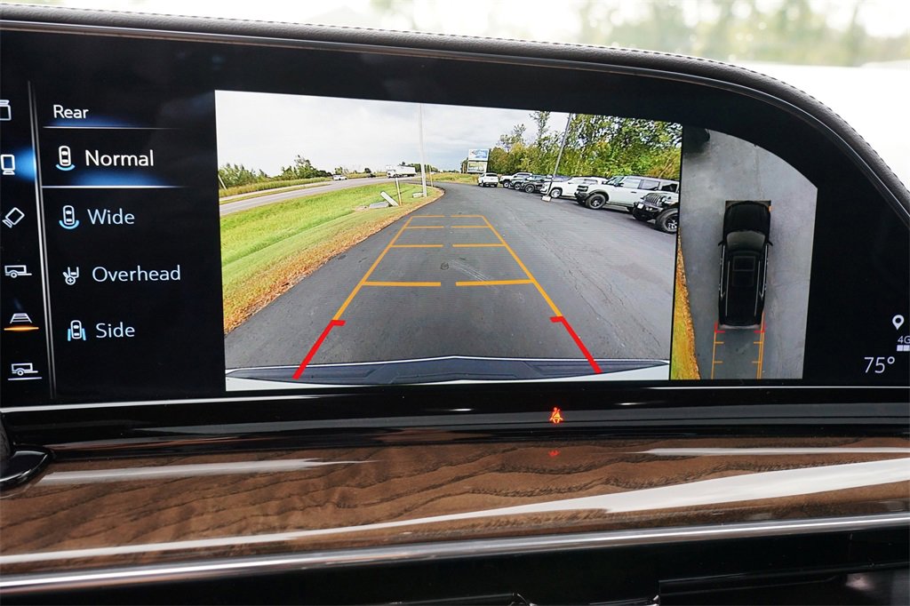 Used 2023 Cadillac Escalade ESV Sport Platinum w/ LPO, ONYX Package image 29