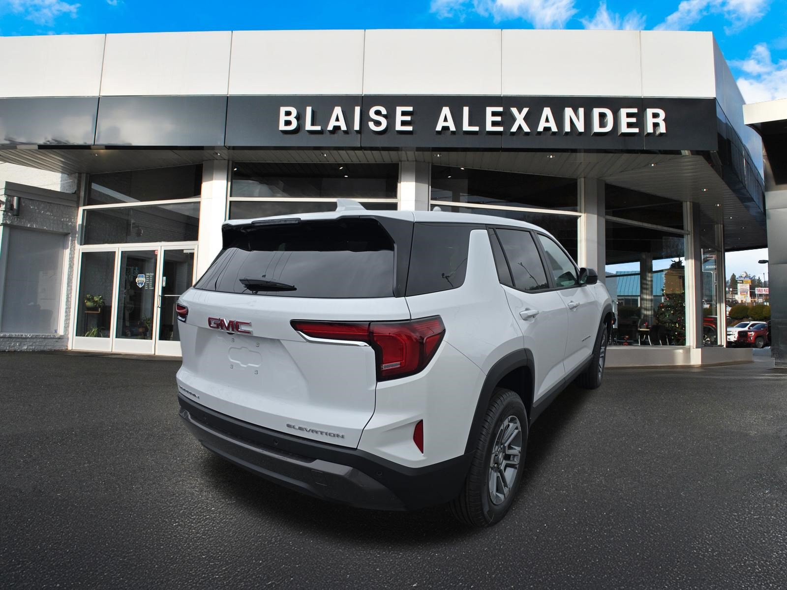 New 2027 GMC Terrain Elevation w/ LPO, Floor Liner Package FWD image 3