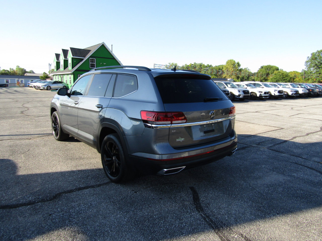 Used 2022 Volkswagen Atlas SE image 5