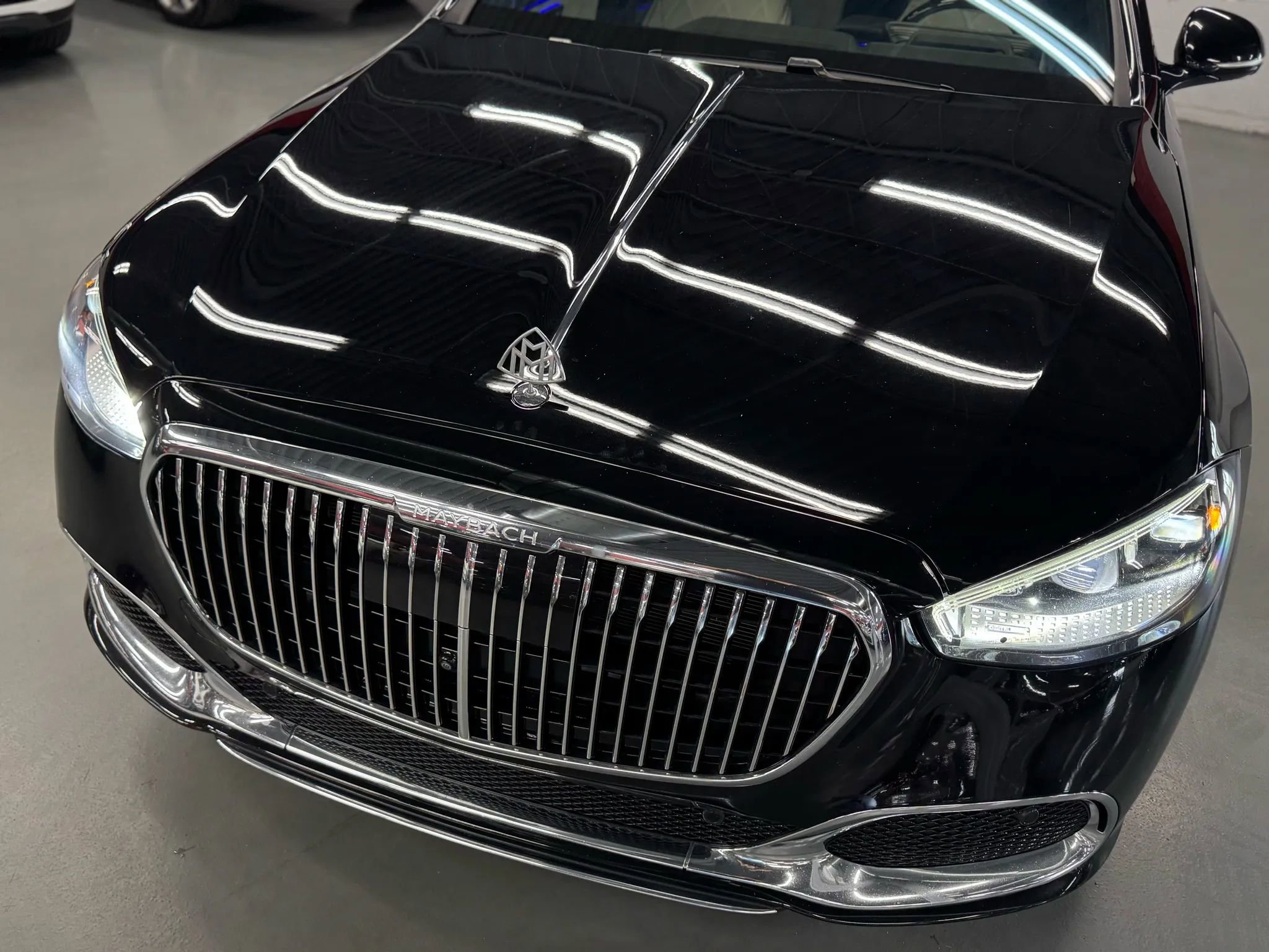 Used 2023 Mercedes-Benz Maybach S 680 S 680 4MATIC Sedan 4D w/ Manufaktur Leather Package image 20