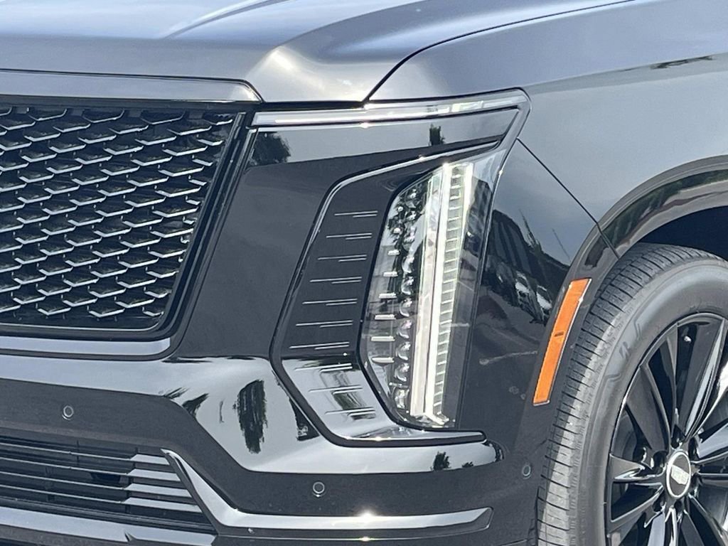 Certified 2025 Cadillac Escalade Sport w/ Touring Package AWD/4WD image 9