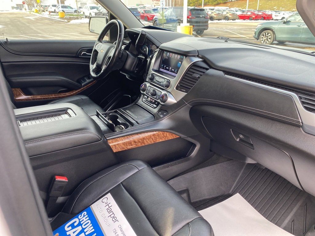 Used 2018 Chevrolet Suburban Premier image 11
