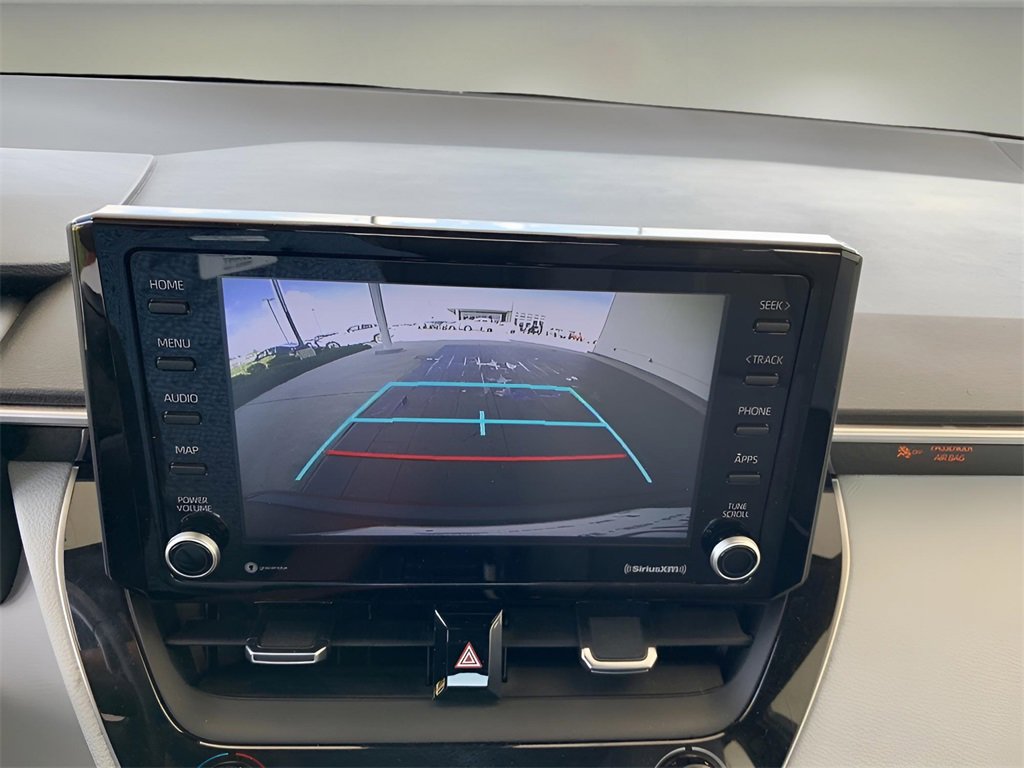 Used 2022 Toyota Corolla SE image 32