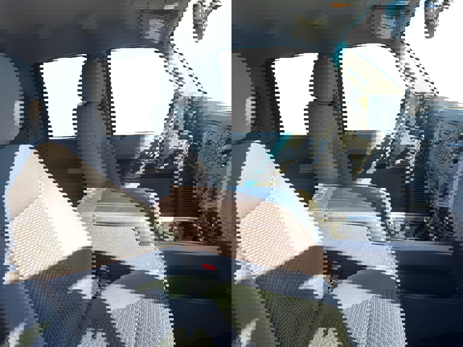 Used 2016 Ford F250 XLT w/ XLT Premium Package image 16