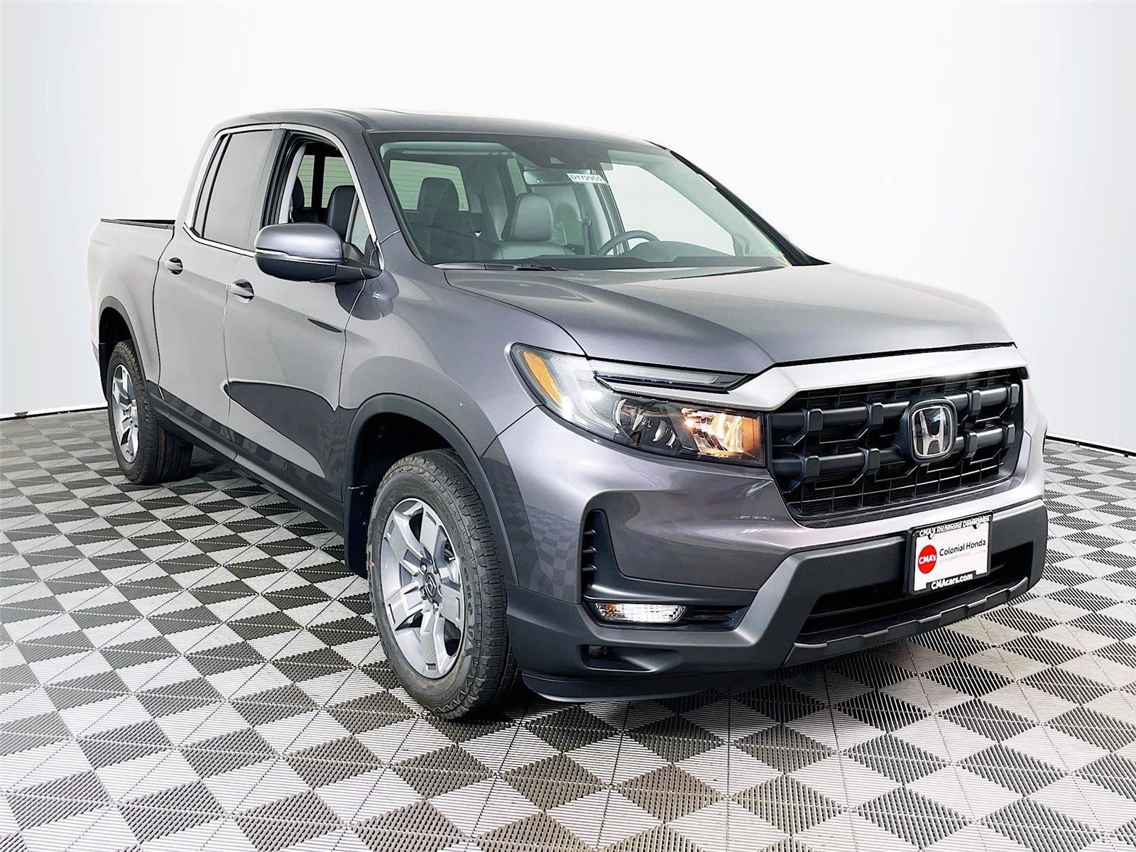 New 2025 Honda Ridgeline RTL