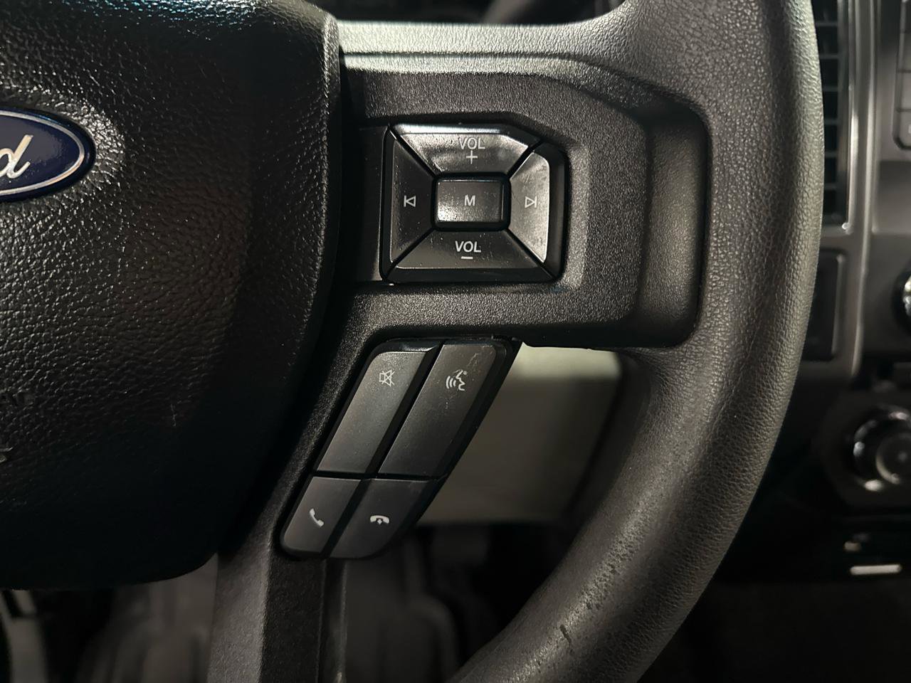 Used 2018 Ford F150 XLT image 12