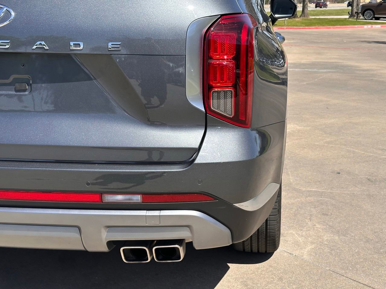 Used 2025 Hyundai Palisade Limited image 13