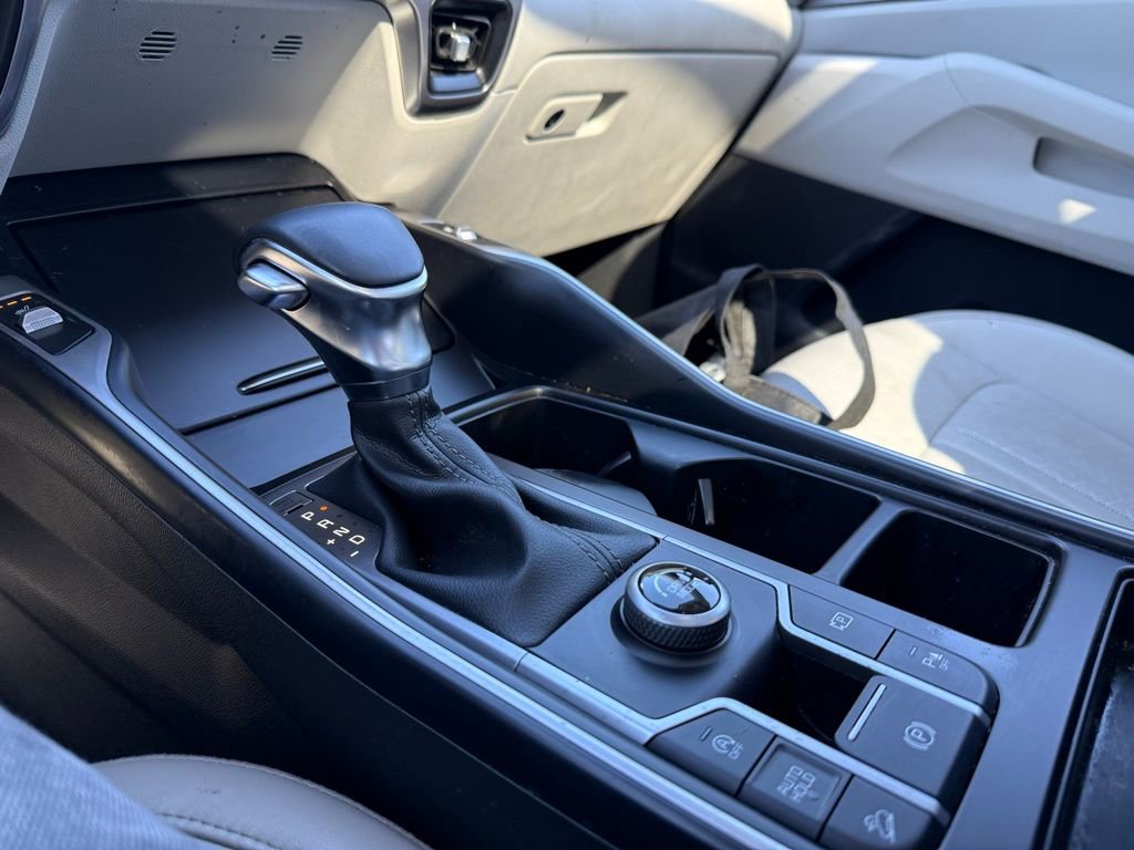 Used 2022 Kia Sorento EX w/ Panoramic Sunroof Package image 19