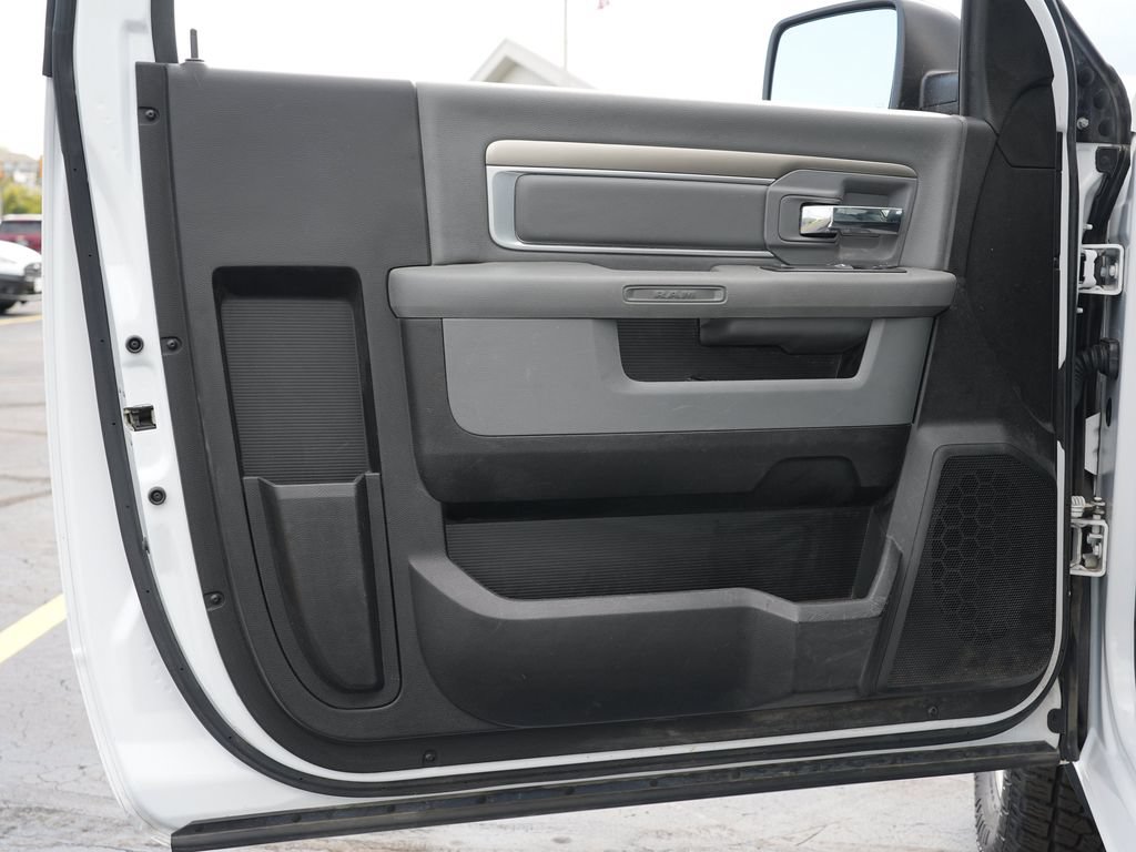 Used 2019 RAM 1500 Tradesman w/ Popular Equipment Group RWD image 14