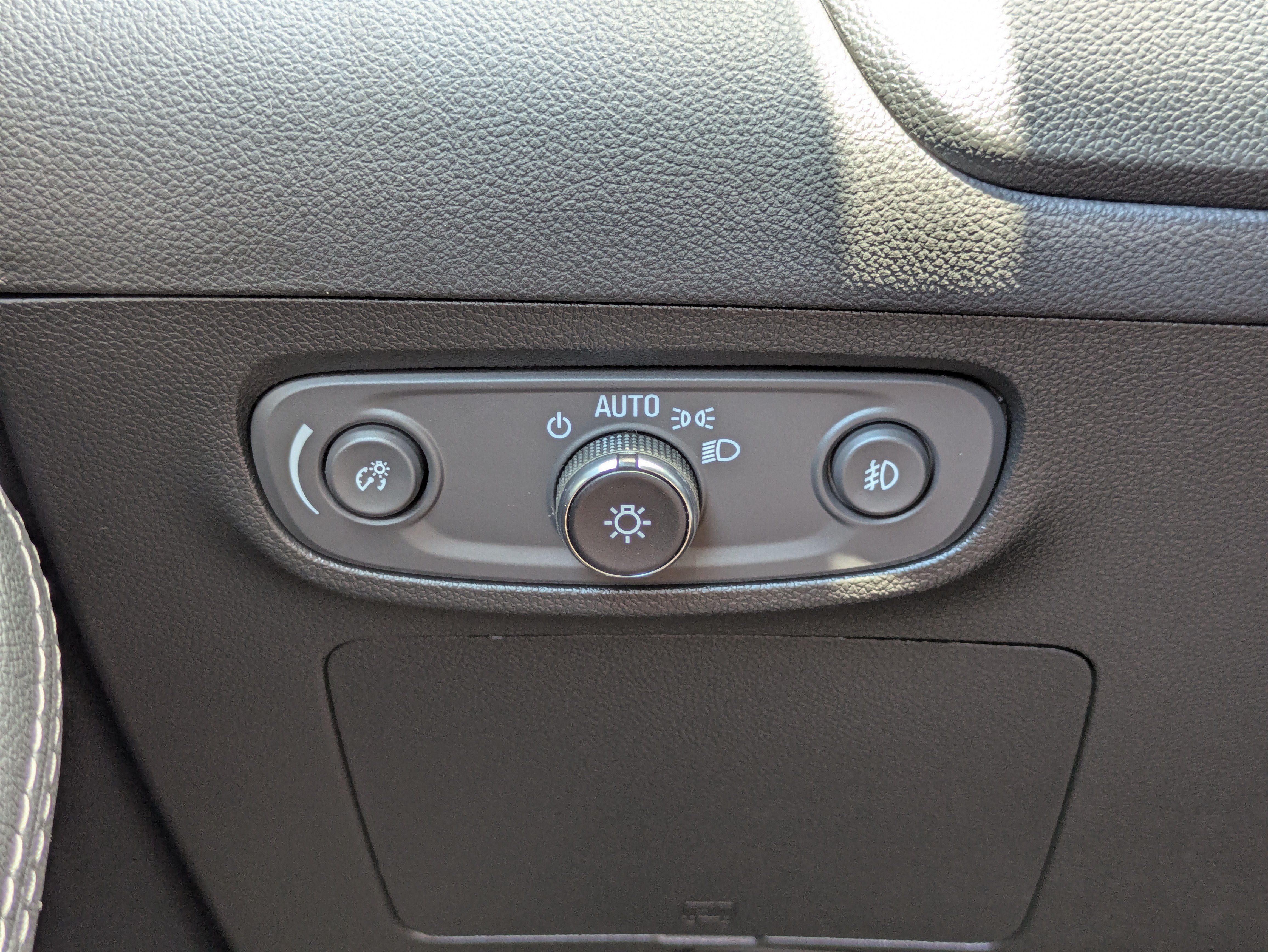 Used 2023 Buick Encore GX Preferred FWD image 33
