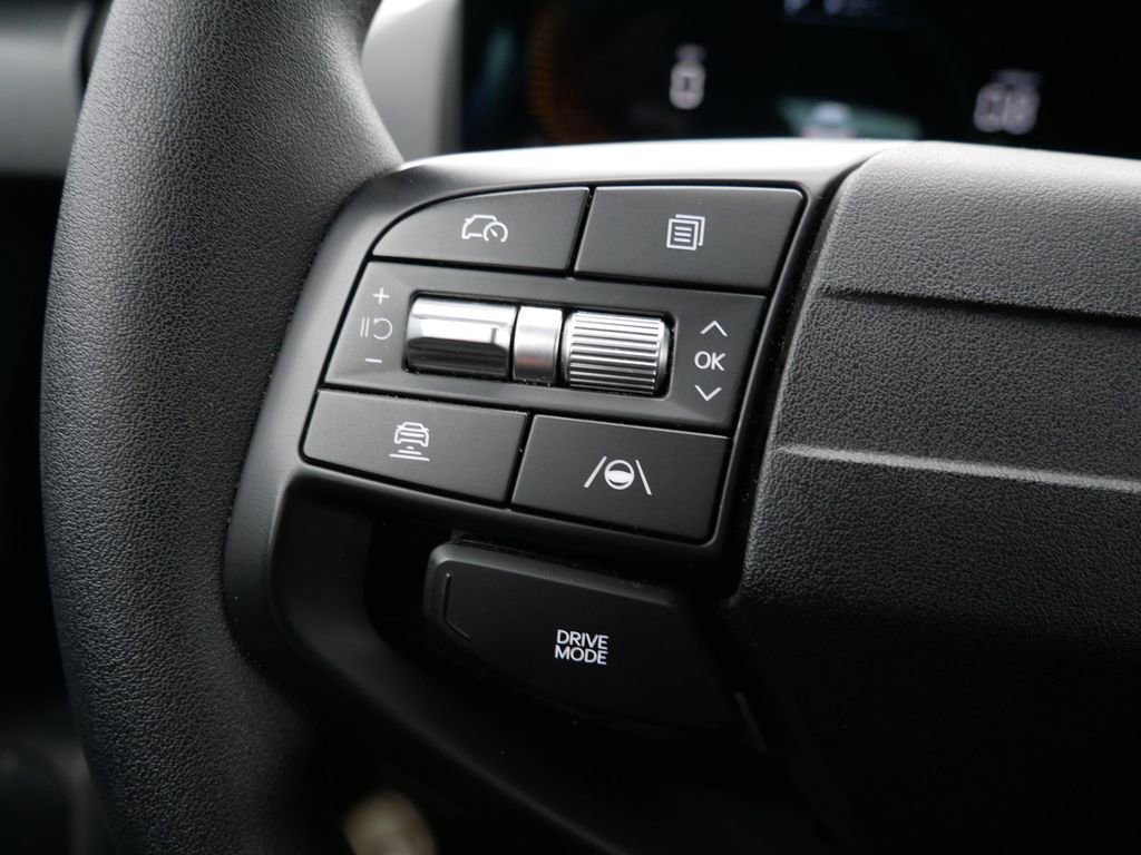 Used 2025 Kia K4 FWD image 31