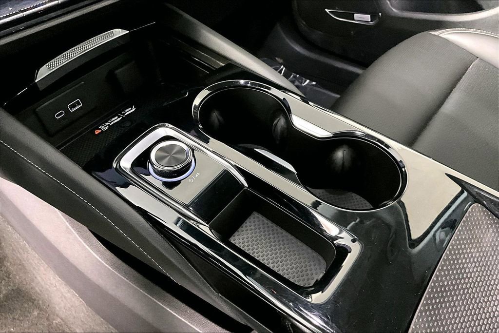 Used 2024 Buick Envision Preferred image 17