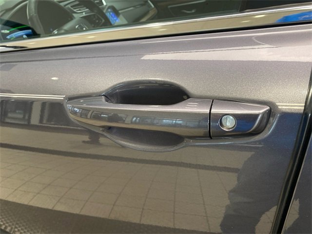 Used 2020 Honda CR-V Touring image 9