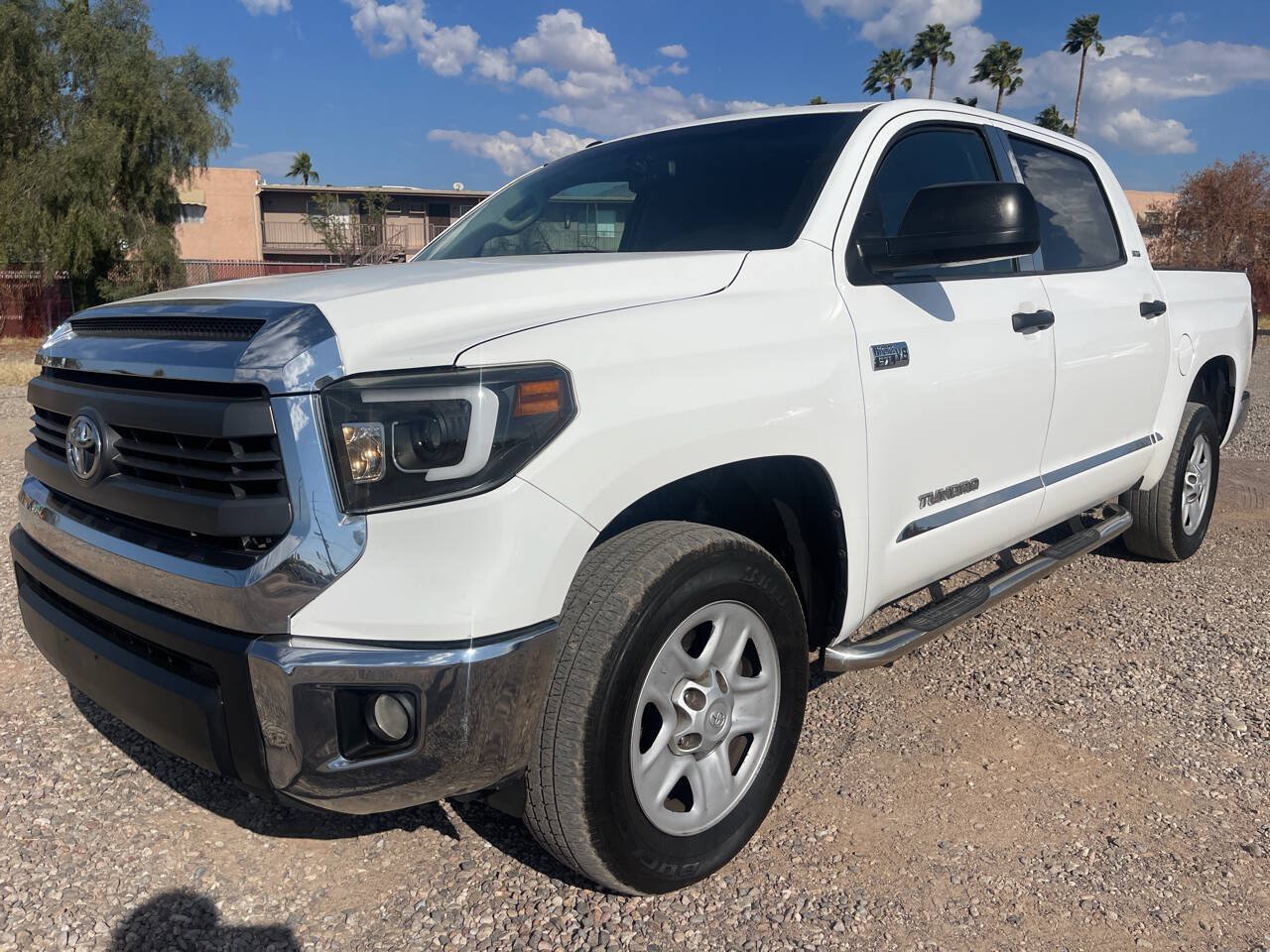 Used 2014 Toyota Tundra SR5 w/ SR5 Upgrade Package RWD image 2