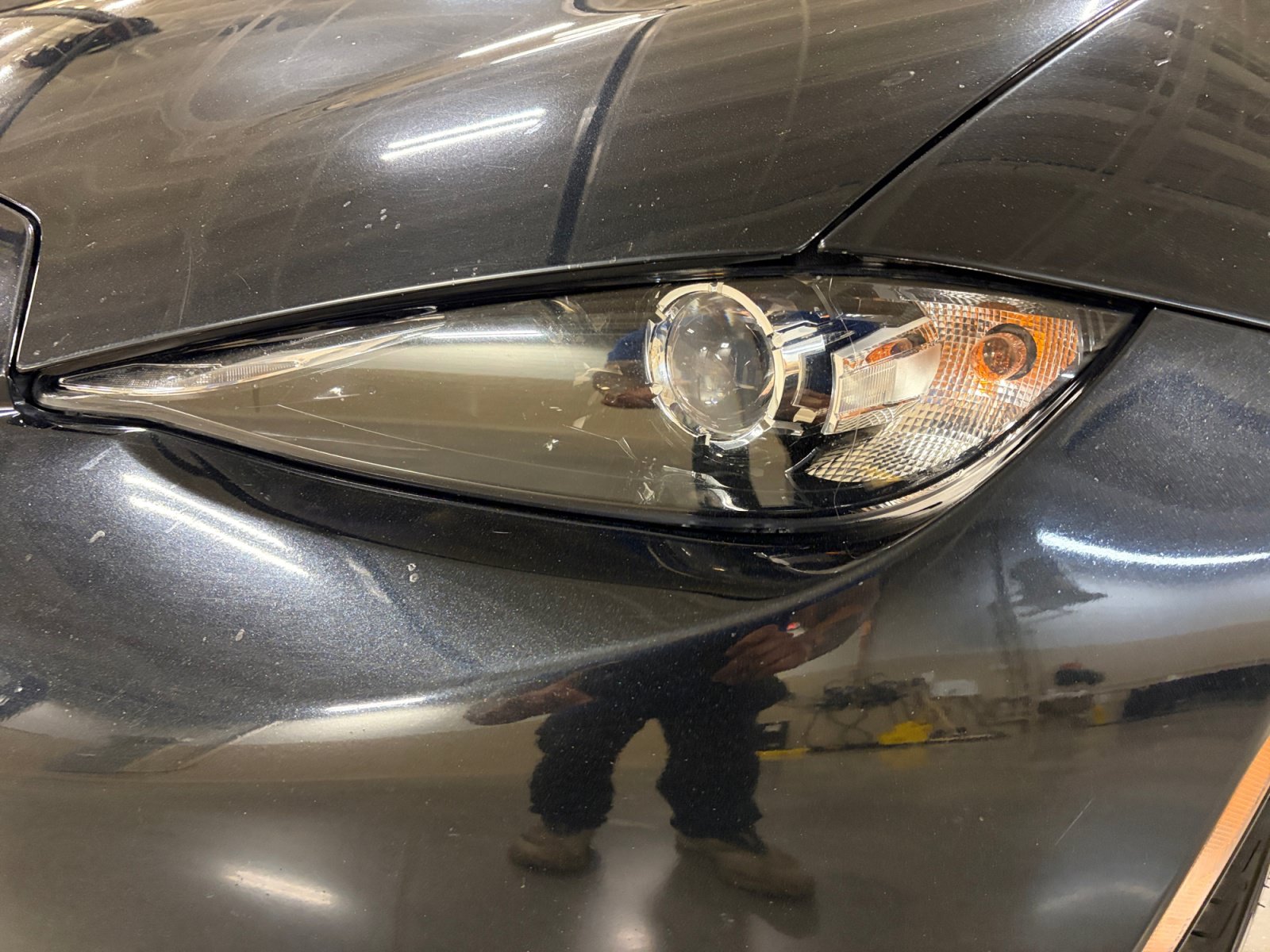 Used 2016 MAZDA MX-5 Miata Grand Touring RWD image 9