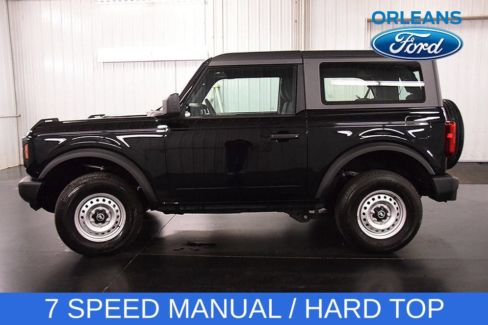 Used 2025 Ford Bronco 2-Door AWD/4WD image 4