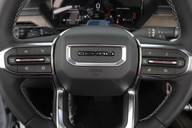 New 2026 GMC Acadia Denali Ultimate image 15