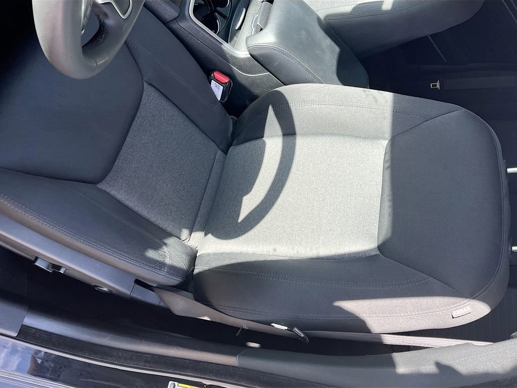 Used 2022 Chrysler 300 Touring w/ Sport Appearance Package image 18