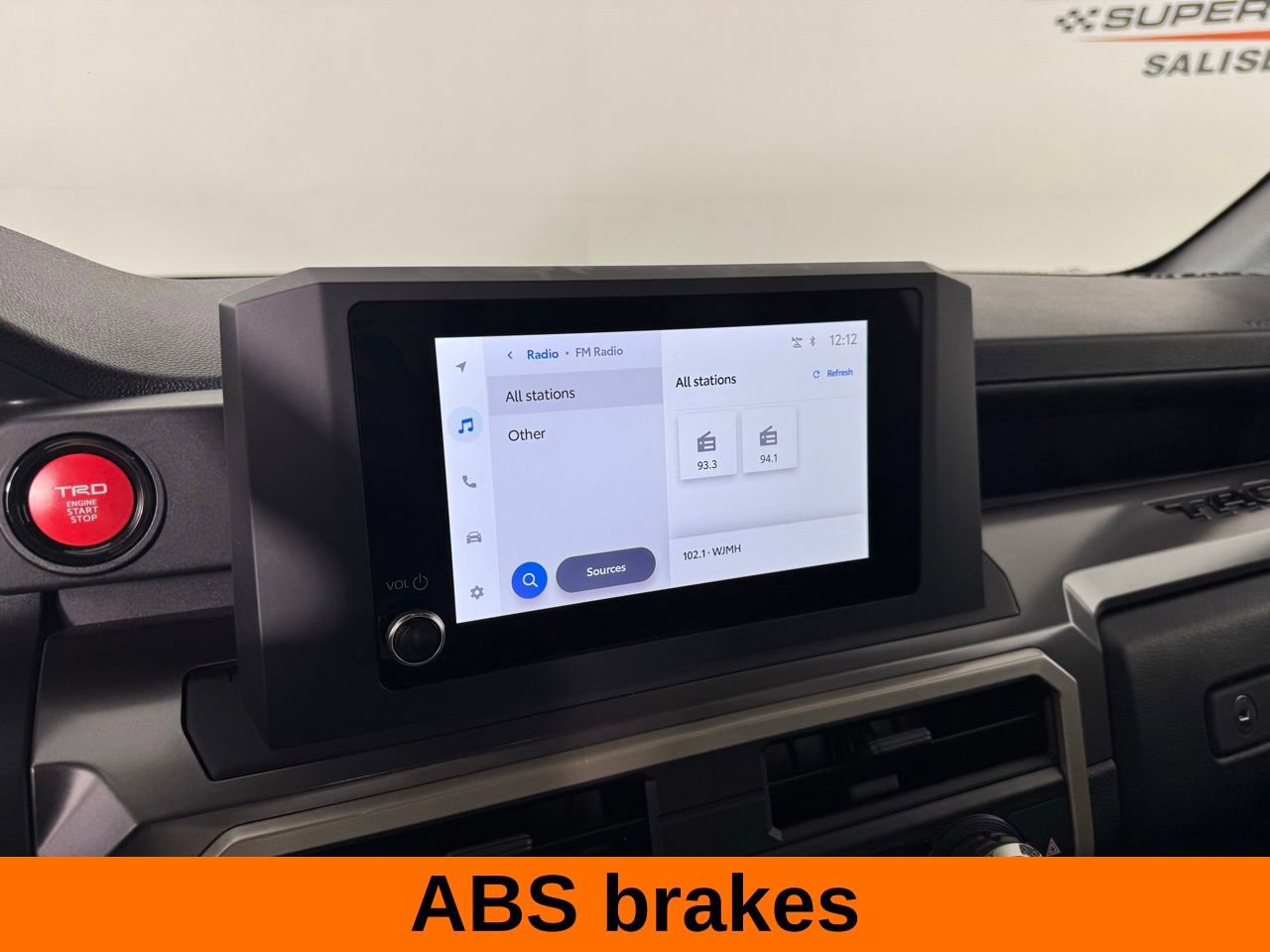 Used 2025 Toyota Tacoma TRD Off-Road image 15