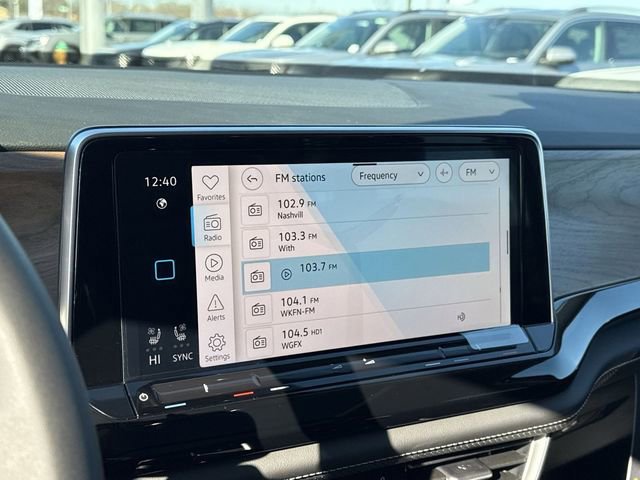 New 2026 Volkswagen Atlas SE FWD image 19