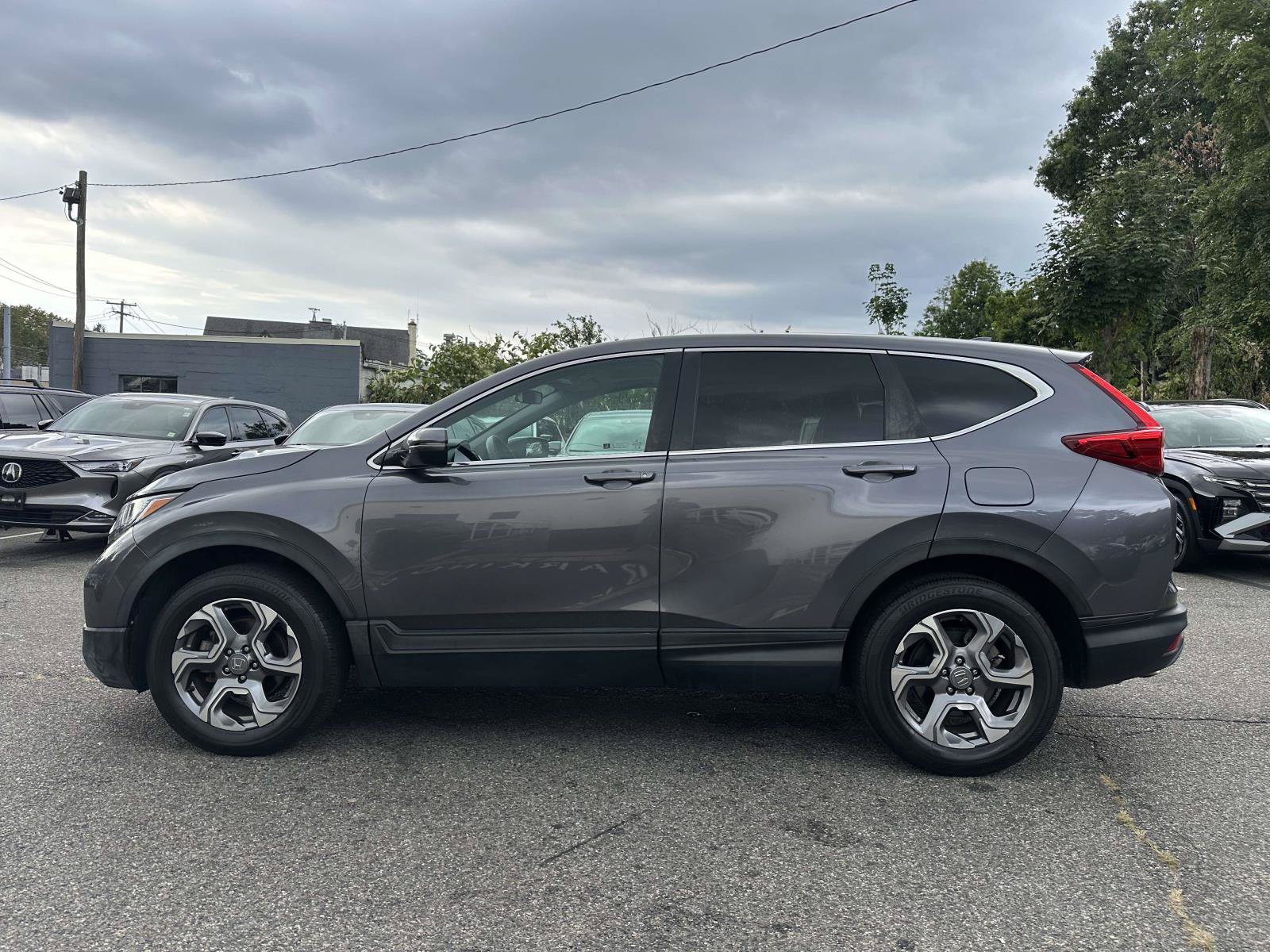Used 2019 Honda CR-V EX image 6