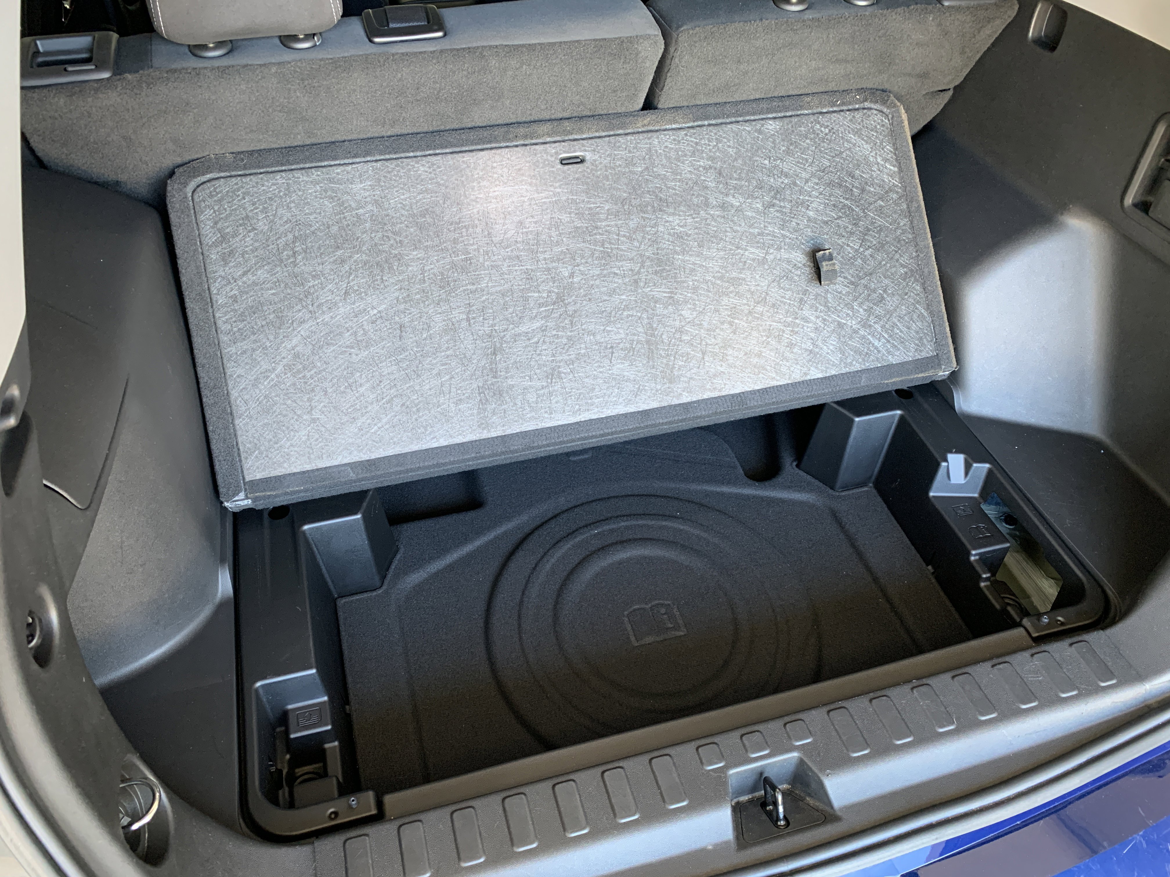 Used 2022 GMC Terrain SLE w/ Driver Convenience Package image 45