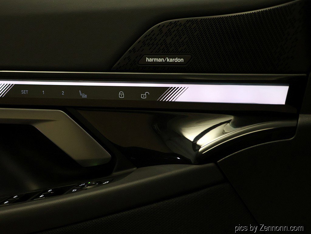 Certified 2025 BMW 540i xDrive image 27