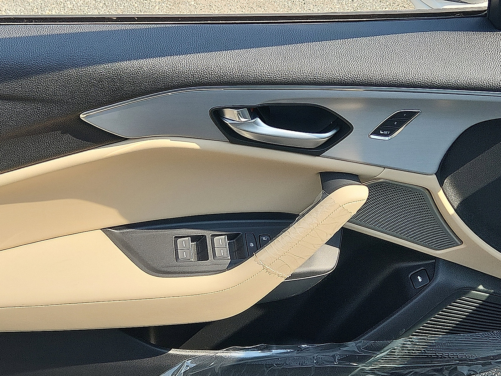 New 2025 Acura TLX w/ Technology Package image 9