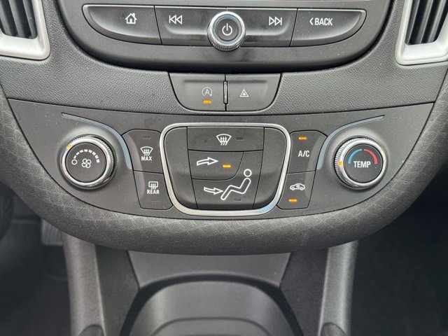 Used 2023 Chevrolet Malibu LS image 21