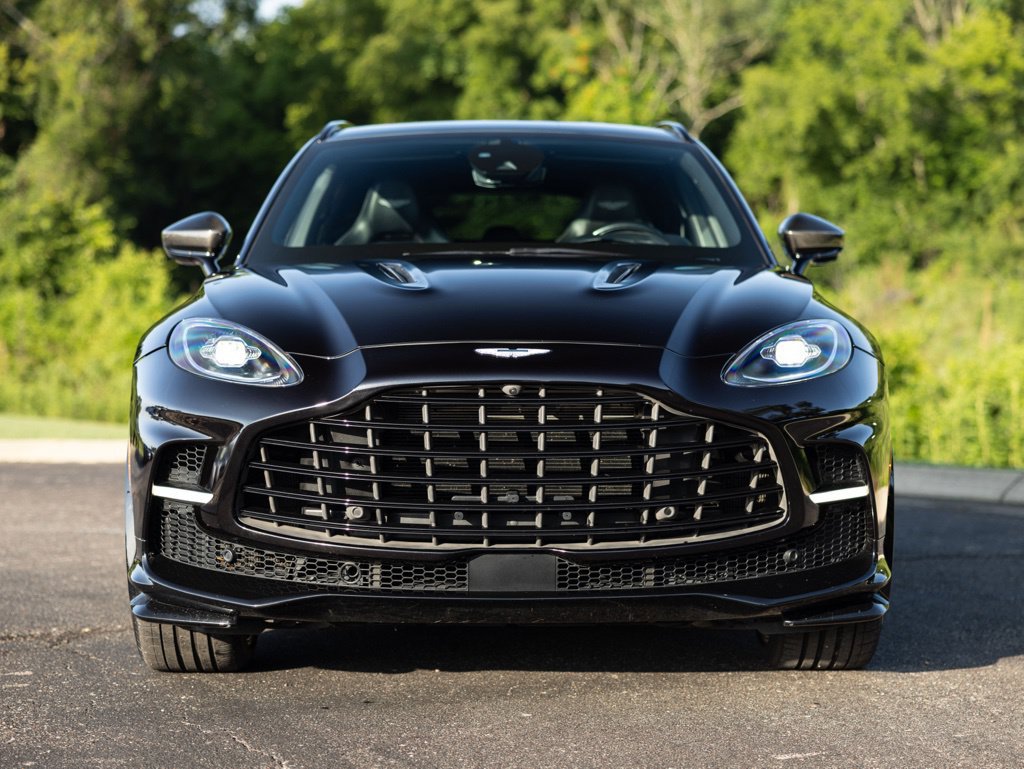 Used 2023 Aston Martin DBX 707 AWD/4WD image 10
