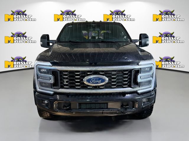 Used 2025 Ford F450 Platinum image 2