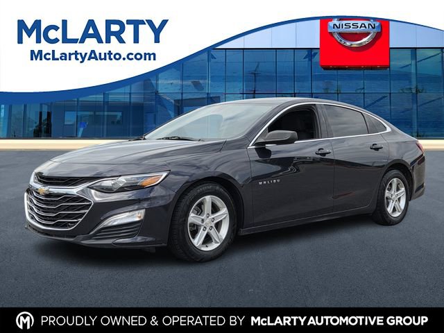 Used 2022 Chevrolet Malibu LS w/ LPO, Floor Liner Package FWD image 1