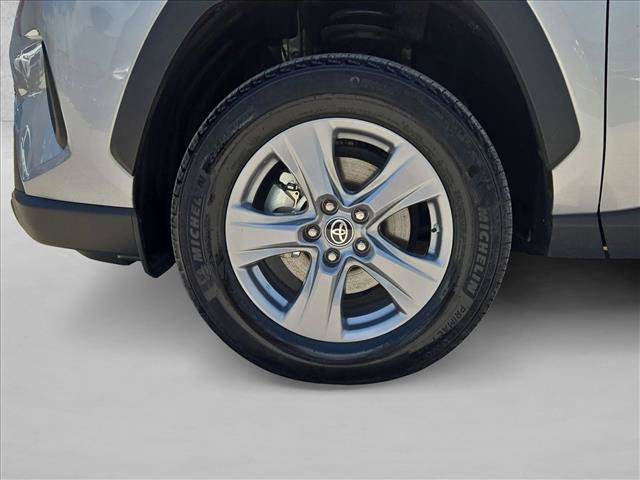 Used 2023 Toyota RAV4 LE AWD/4WD image 24