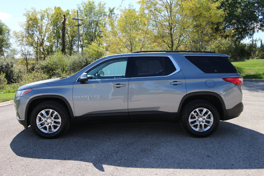 Used 2021 Chevrolet Traverse LT FWD image 4