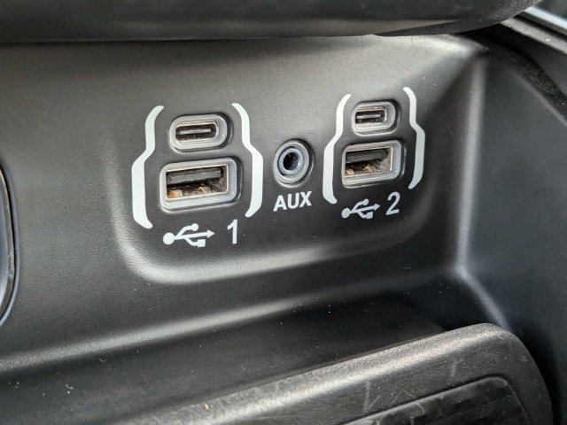 Used 2020 RAM 1500 Big Horn AWD/4WD image 22