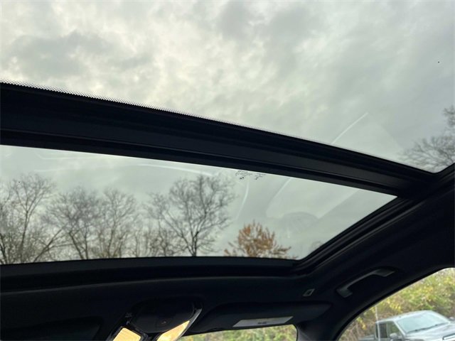 Used 2023 BMW X5 sDrive40i w/ Premium Package image 14